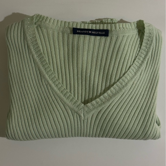 BRANDY MELVILLE Light Green Knit V Neck - Picture 2 of 3